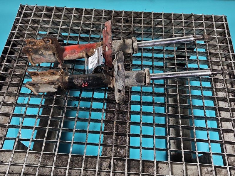 Amortyzator przód komplet lewy prawy Opel Corsa C L+P