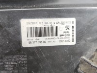 Reflektor prawy lampa przód Peugeot 3008 II EUROPA