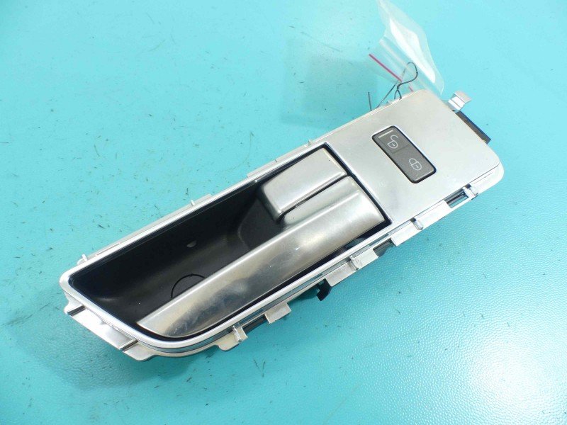 Klamka wewnętrzna przód prawa Land Range Rover sport I L320 AH22-14017AA, AH22-22600-BB