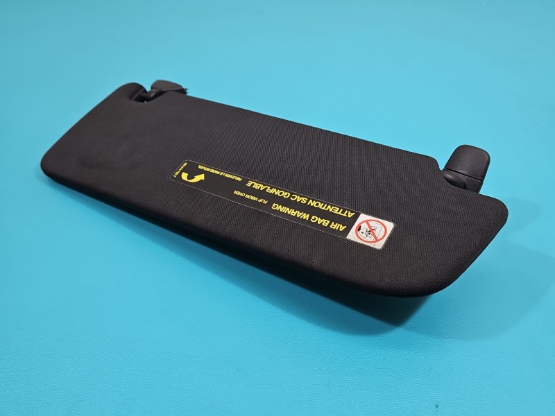 Przesłonka lewa AUDI A6 C7 DASZEK osłona przeciwsłoneczna