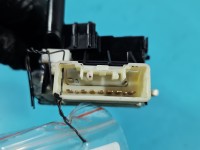 Przełącznik kierunkowskazów świateł Toyota Corolla E12 173745