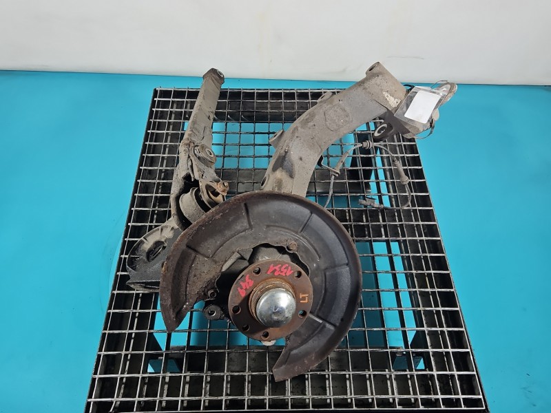 Piasta koła tył lewa zwrotnica łożysko Alfa romeo Giulietta 1.4 T