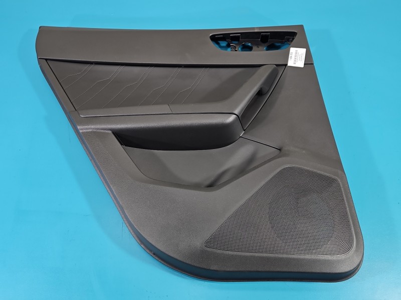 Tapicerka drzwi tył lewa boczek Seat Ateca 575867133