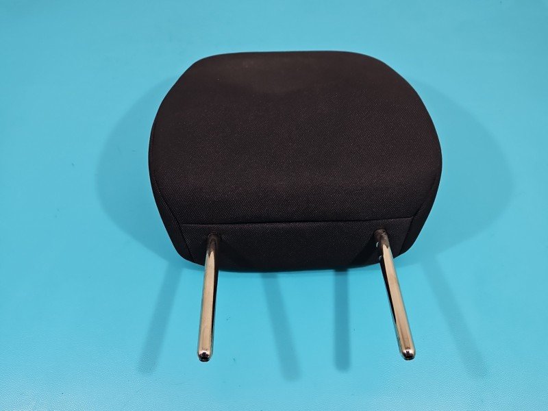 Zagłówek fotela Suzuki Sx4 S-Cross 13-21