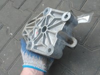 Łapa silnika BMW iX1 U11 0.0 elektryczny 796448, 796448-01, 9796448-01