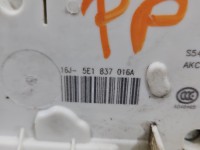 Zamek przód prawy 5E1837016A Skoda Octavia III EUROPA 7pin