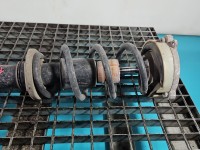 Sprężyna przód przednia Audi A4 B9 2.0 TFSI