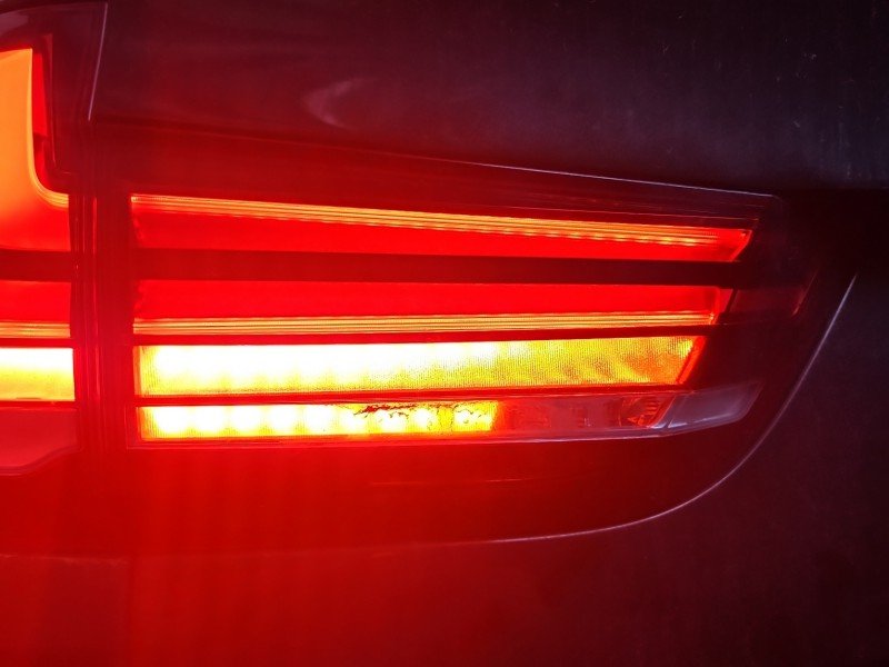 Lampa tył lewa BMW X5 F15 HB Lampa tył lewa BMW X5 F15 HB