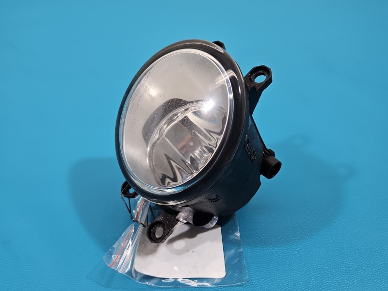 Halogen prawy Toyota Auris I