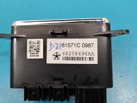 Gniazdo USB Jeep Grand Cherokee IV WK2 68258696AA