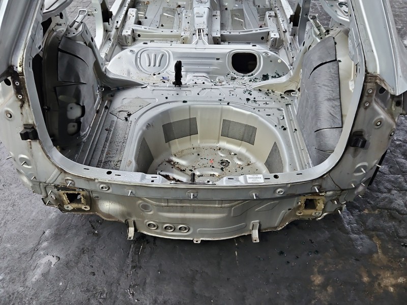 Pas tylny podłoga wanna bagażnika Skoda Scala 2019- HB