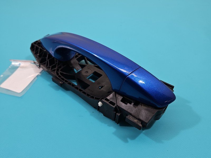 Klamka tył lewa zewnętrzna Skoda Octavia III 5L0837885C