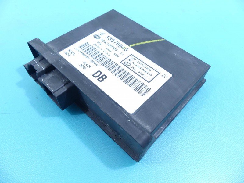 Sterownik moduł Amerykańska, kontroli dostępu bezkluczykowego Saab 9-4X 13578645, 5DK009703-11