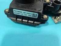 Podnośnik przód prawy SZYBY WINDA Toyota Corolla Verso II Europejska 69810-0F010 5d HB