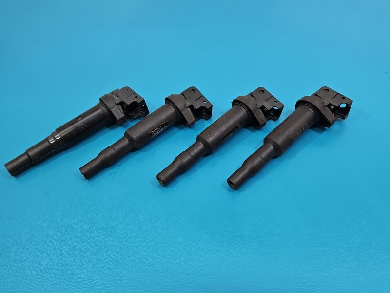 Cewka zapłonowa Citroen C4 I 9807841880, 0040102143 1.6 16V CITROEN, 1× ELDOR. 3×BERU