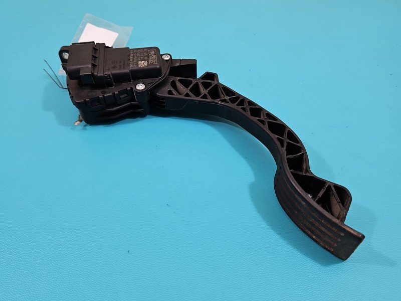 Pedał gazu potencjometr Ford Kuga Mk1 08-13 3M51-9F836-AH 2.0 tdci Pedał gazu potencjometr Ford Kuga Mk1 08-13 3M51-9F836-AH 2.0 tdci