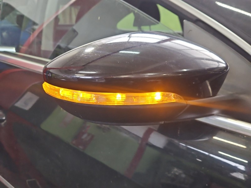 Lusterko prawe Vw Passat CC LC9X europa