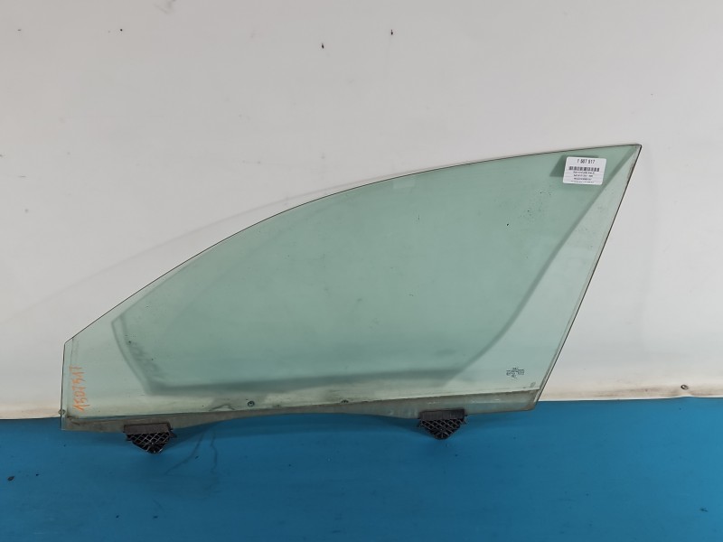 Szyba drzwi przód lewa Audi A8 D3 sedan