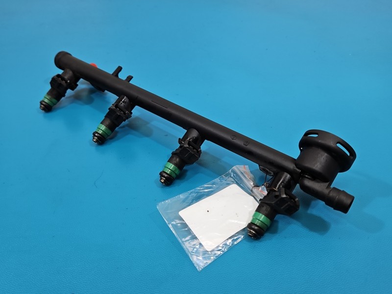 Wtryskiwacz listwa wtryskowa H028797 Renault Scenic I 2.0 16V 139KM