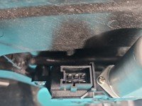 Podnośnik tył lewy Mercedes W205 A2057300179 sedan