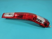 Lampa tył lewa Producent części: Honda, Uszkodzone mocowanie HELLA LIFT 04-06 Honda CR-V II HB