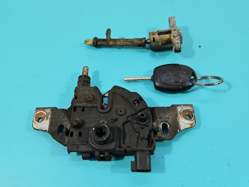 Zamek maski Producent części: FORD, Europejska, + KLUCZYK + WKŁADA Ford Mondeo Mk3