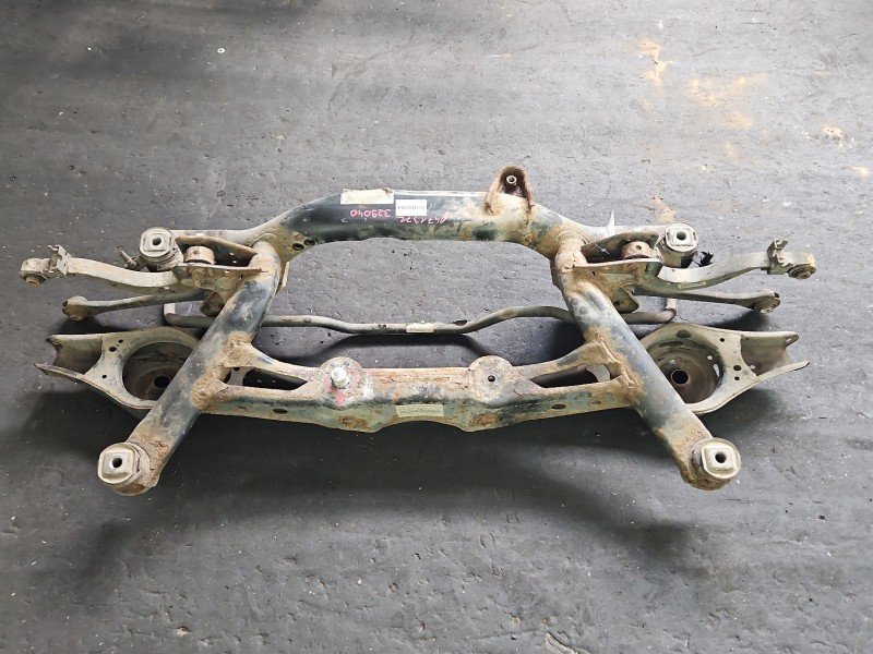 Tylna belka oś tył Vw Tiguan I 07- 1.4 TSI (CAVA) Tylna belka oś tył Vw Tiguan I 07- 1.4 TSI (CAVA)