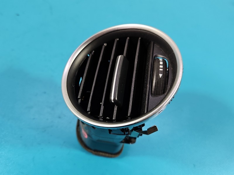 Kratka nawiewu Mercedes W204 A2048306254 EUROPA