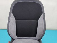 Fotel lewy przód kierowcy Skoda Fabia III EU