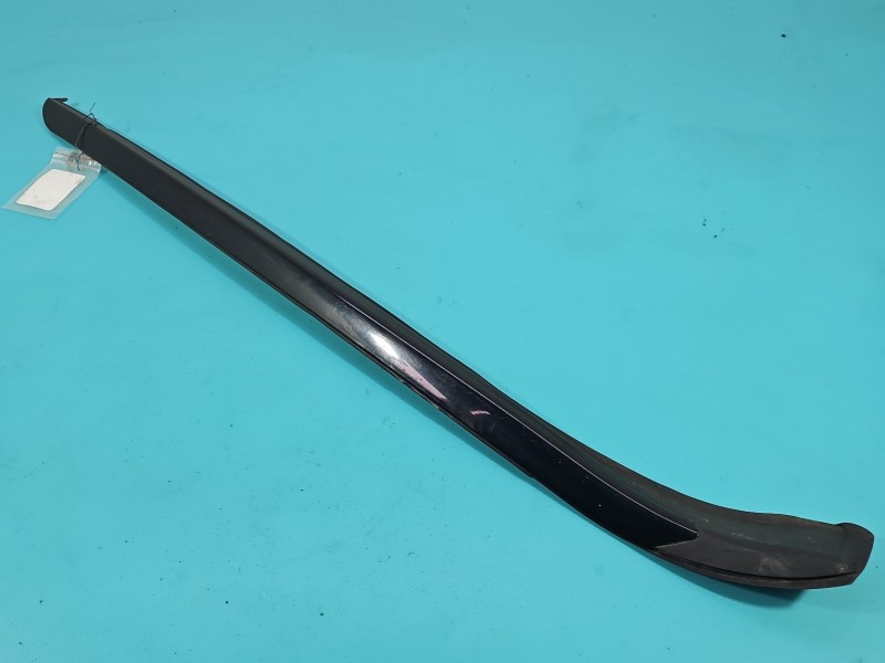 Listwa szyby czołowej prawa przedniej Peugeot 508 I 9686615480D