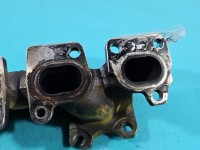 Kolektor wydechowy Peugeot 3008 II 9813936880 1.6 T hybrid4