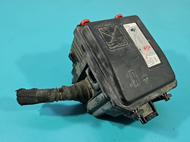 Skrzynka bezpieczników Peugeot 2008 II 9824510780, 9826717980