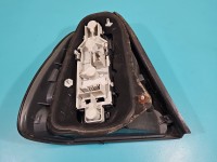 Lampa tył prawa Producent części: BMW, wytopiona obudowa. Pęknięcie Z LISTWĄ ŻARÓWKOWĄ COMPACT Bmw e46 HB