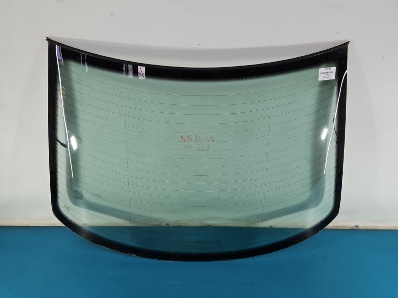 Szyba tylna KLAPY BAGAŻNIKA TYŁ Audi A4 B5 sedan