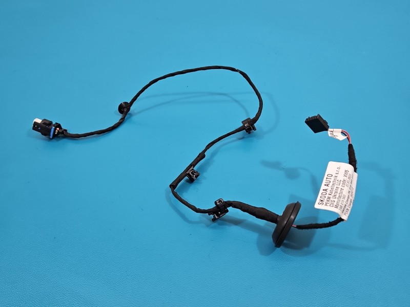 Instalacja Wiązka drzwi przód prawych Skoda Octavia IV 5E3972297F