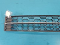 Zaślepka kratka zderzaka środkowa atrapa Skoda Octavia III 5E0853677K