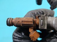 TESTOWANY Wtryskiwacz Kia Carens II 9260930008, 0K2A5-13250 1.8 16V