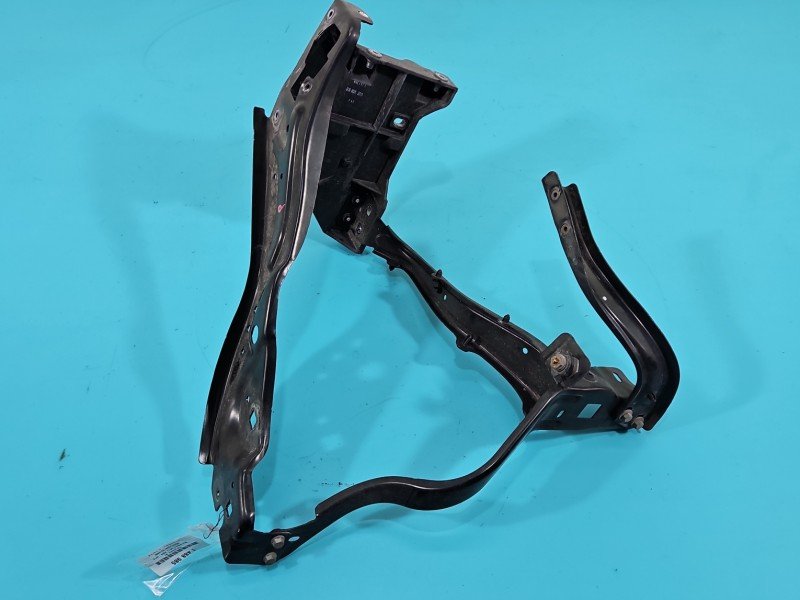 WZMOCNIENIE CZOŁOWE Pas przedni Mercedes W212 212620022