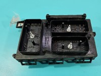 Skrzynka bezpieczników Opel Zafira B 13206754