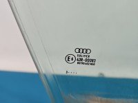 Szyba drzwi przód prawa AUDI A6 C7 kombi