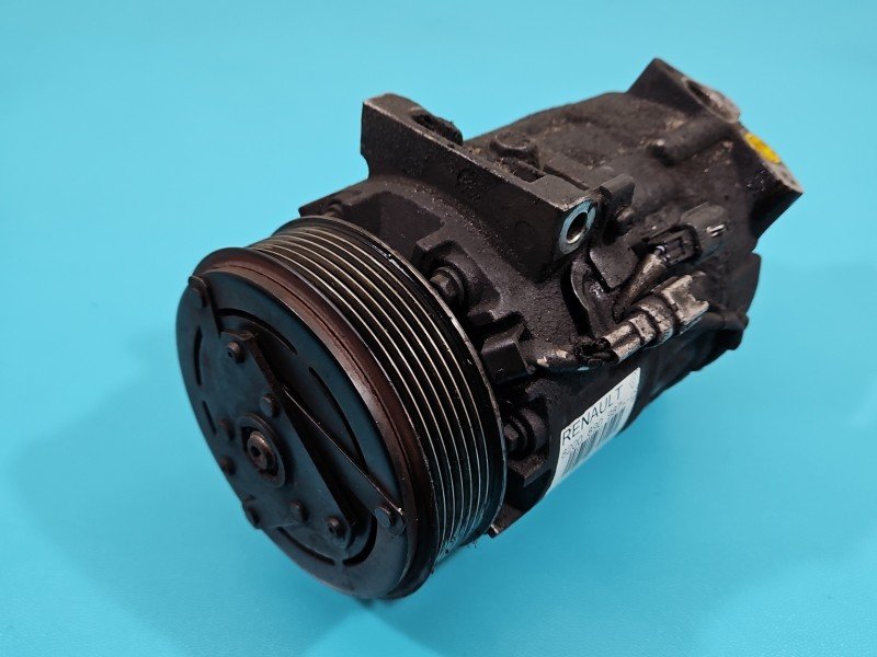 Sprężarka klimatyzacji kompresor Renault Laguna III 8200890987C Sprężarka klimatyzacji kompresor Renault Laguna III 8200890987C