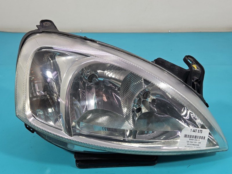 Reflektor prawy lampa przód Opel Corsa C EUROPA Reflektor prawy lampa przód Opel Corsa C EUROPA