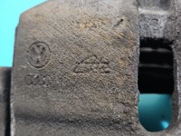 Zacisk przód lewy Vw Passat B7 2.0 tdi