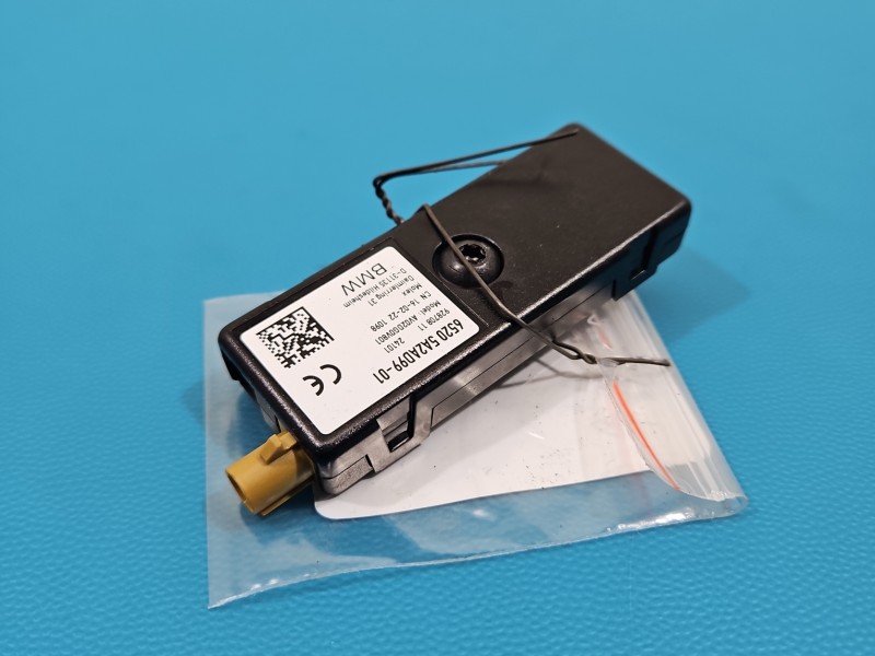 Sterownik moduł BMW iX3 G08 5A2AD99-01, 5A2AD99, 92870811 Producent części: BMW, WZMACNIACZ ANTENY