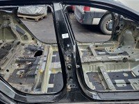 Próg prawy SŁUPEK ŚRODKOWY B Kia Optima IV 15-20 kombi 5d czarny