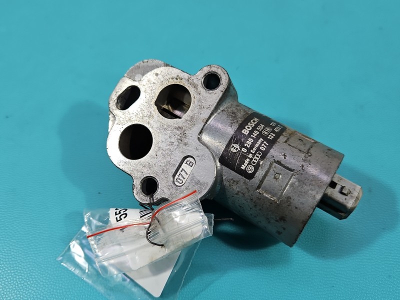 Silnik krokowy Audi A8 D2 0280140554 3.7 V8 Silniczek