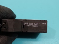 Przełącznik Producent części: Audi, PARKTRONIC 8 PIN AUDI Q5 08- 8R2959674C