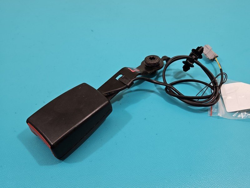 Pas bezpieczeństwa przód lewy kierowcy Fiat Grande Punto 01856297000, 621747700A EU Pas bezpieczeństwa przód lewy kierowcy Fiat Grande Punto 01856297000, 621747700A EU