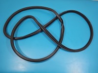 Uszczelka drzwi przód prawa Renault Kadjar