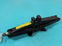 lewarek Podnośnik samochodowy trapezowy Toyota Auris I